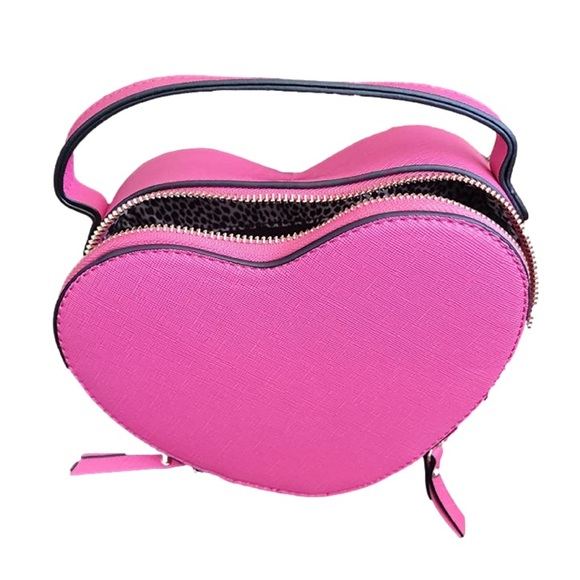 Barbie Pink Heart Shape Womens Vegan Leather Small Handle Satchel Crossbody - Picture 5 of 6